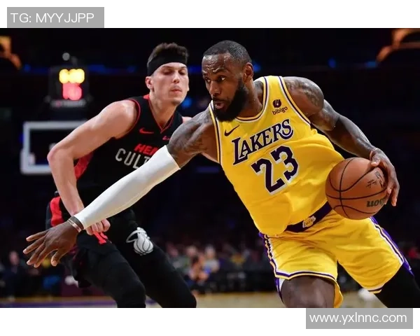 热火与湖人精彩对决全场回顾与赛后分析尽在此处